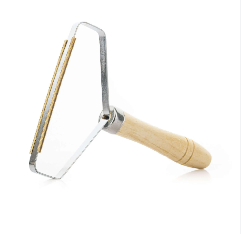 Может ли скребок для шерсти домашних животных Tallfly упростить уход за домашними животными и уход за ними на дому?